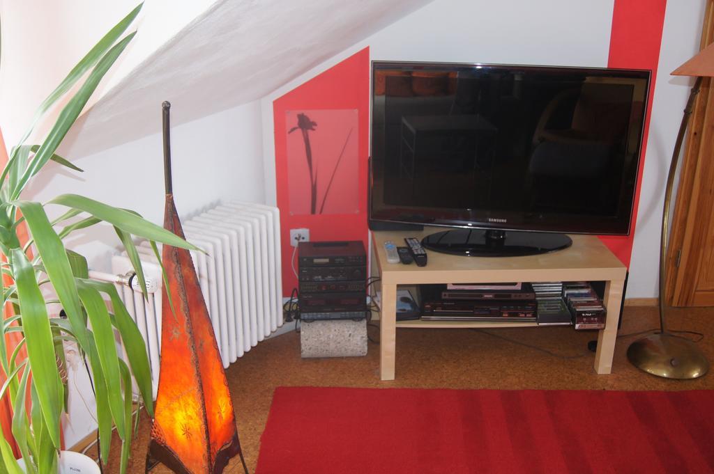 Casa Alma Apartment Neuenweg Екстериор снимка